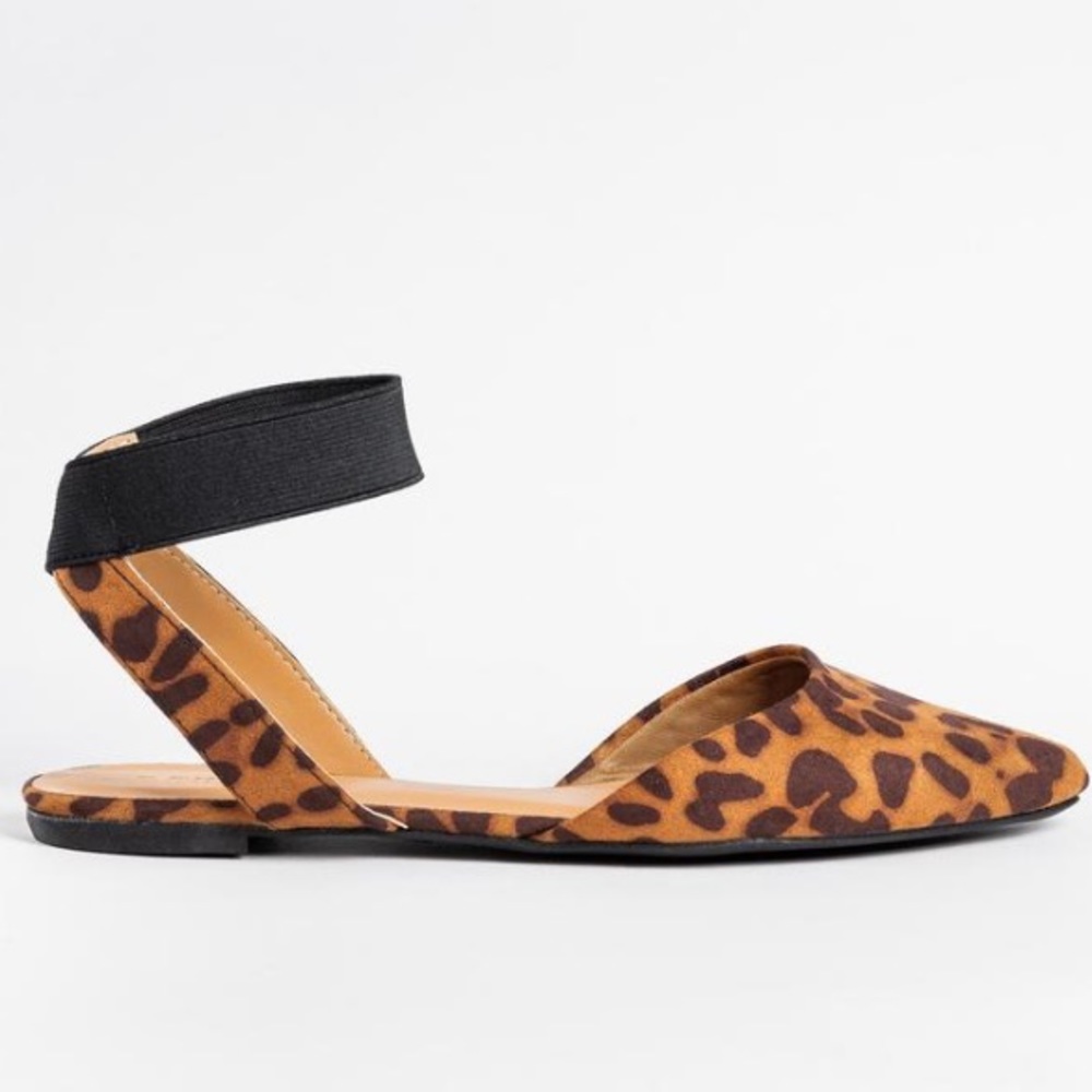 Bamboo Suede Leopard Flats - Picture 2 of 4